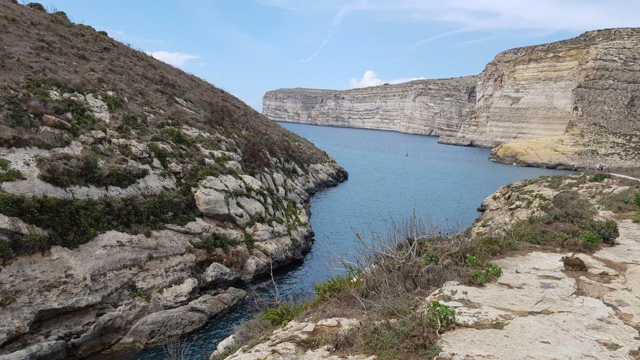 Palm Court Apartment Xlendi Exteriör bild