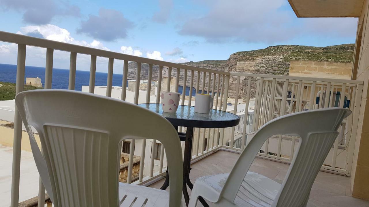 Palm Court Apartment Xlendi Exteriör bild